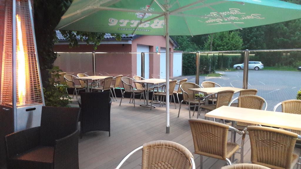 Kraeuterhotel & Restaurant Heidejaeger Mulmshorn Экстерьер фото