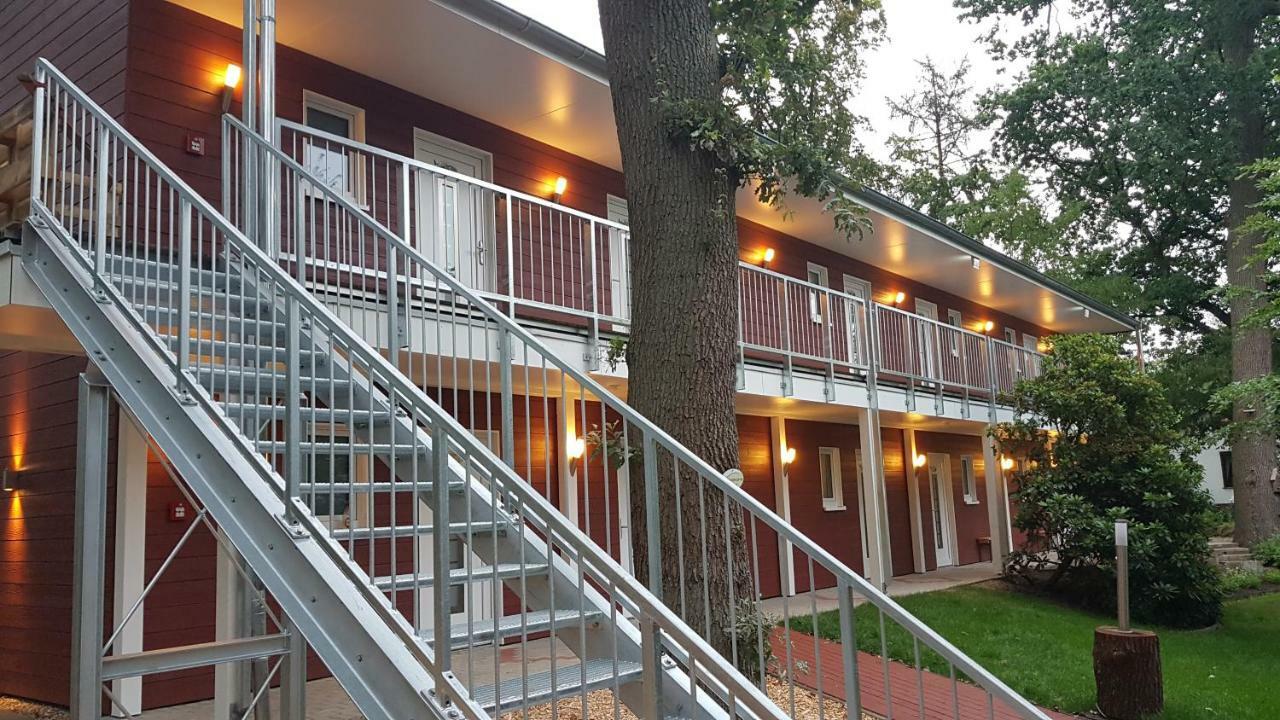 Kraeuterhotel & Restaurant Heidejaeger Mulmshorn Экстерьер фото
