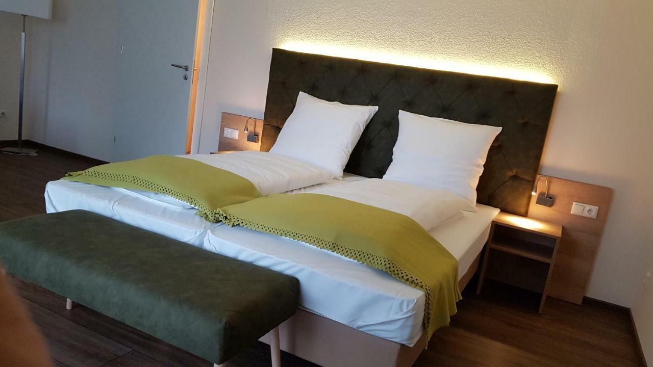 Kraeuterhotel & Restaurant Heidejaeger Mulmshorn Экстерьер фото