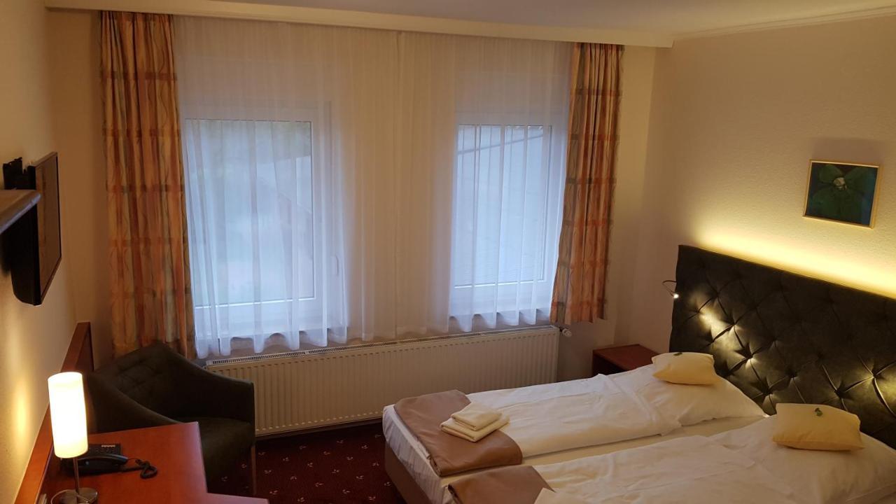 Kraeuterhotel & Restaurant Heidejaeger Mulmshorn Экстерьер фото